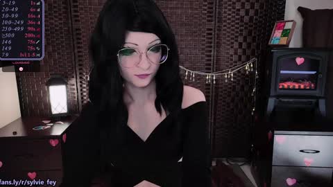Sylvie online show from February 2, 2025, 11:11 pm