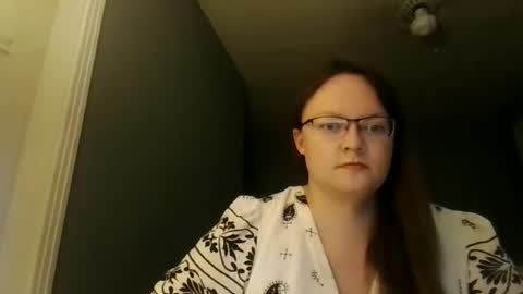 Snapshot of sylviexxxfun chatting on June 28, 2026, 6:03 pm sylviexxxfun online show from June 28, 2026, 6:03 pm