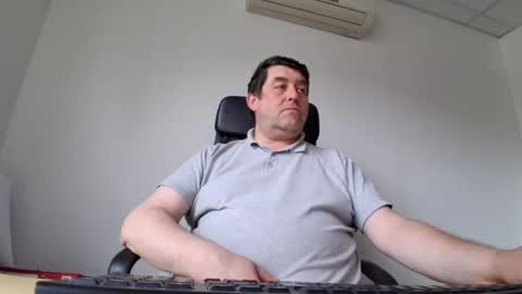 sympa_trique online show from May 31, 2026, 1:51 pm
