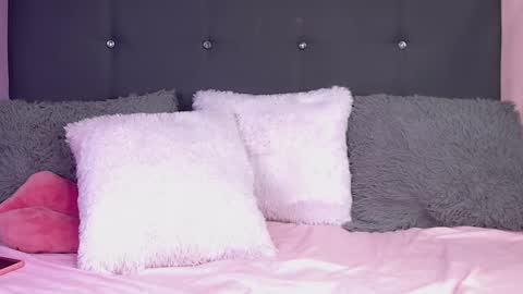 Snapshot of symphonny1 chatting on January 5, 2025, 7:07 pm symphonny online show from January 5, 2025, 7:07 pm