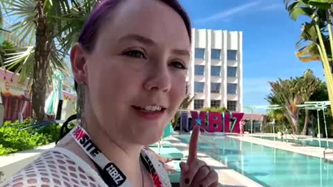 Snapshot of syndica chatting on May 12, 2026, 1:41 pm Jennah online show from May 12, 2026, 1:41 pm
