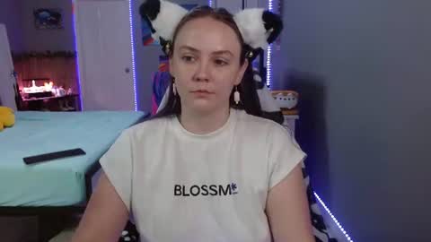 Snapshot of syndica chatting on June 20, 2026, 10:01 pm Jennah online show from June 20, 2026, 10:01 pm