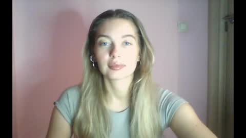 Snapshot of syrami chatting on May 16, 2026, 6:28 pm syrami online show from May 16, 2026, 6:28 pm