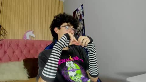 Syriussz online show from February 4, 2026, 7:31 pm