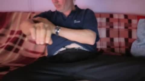 szaszinno6669068 online show from October 16, 2025, 10:33 pm