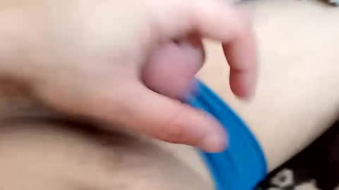 Snapshot of szyko95 chatting on September 9, 2025, 9:42 am Szyko95 online show from September 9, 2025, 9:42 am