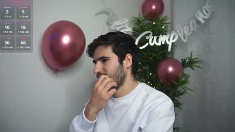 Snapshot of t0ny_wylie chatting on February 18, 2025, 2:16 pm t0ny_wylie online show from February 18, 2025, 2:16 pm