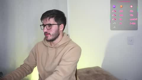 Snapshot of t0ny_wylie chatting on September 23, 2025, 9:18 pm t0ny_wylie online show from September 23, 2025, 9:18 pm