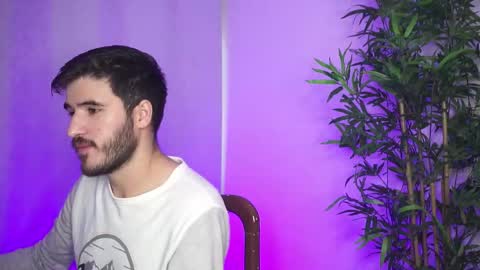 Snapshot of t0ny_wylie chatting on October 3, 2025, 12:02 pm t0ny_wylie online show from October 3, 2025, 12:02 pm