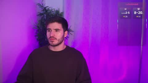 t0ny_wylie online show from December 13, 2025, 8:47 pm