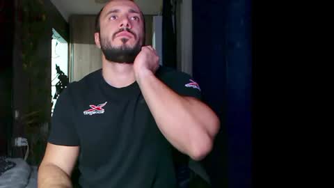 Huracane online show from December 2, 2025, 6:36 pm