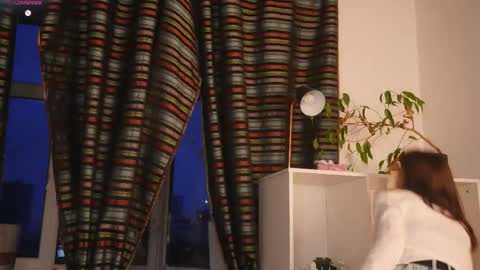 Heeey im Helena3 -- fav555100333 -- pvts only premium and after my public show 3 online show from December 3, 2025, 3:47 am