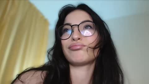 Snapshot of taachick chatting on February 5, 2025, 11:39 pm T A A H I R A online show from February 5, 2025, 11:39 pm