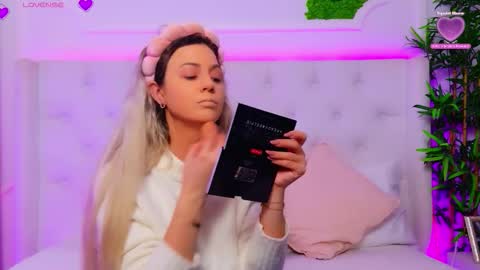 Snapshot of taahiraarabian chatting on February 9, 2026, 1:26 pm Arianna online show from February 9, 2026, 1:26 pm