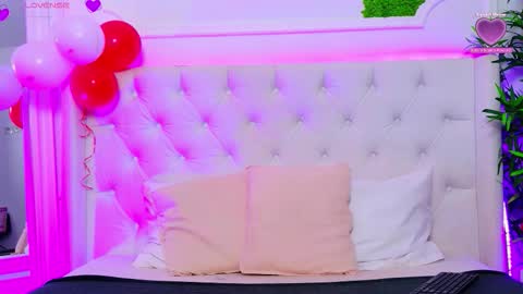 Snapshot of taahiraarabian chatting on February 18, 2026, 1:18 pm Arianna online show from February 18, 2026, 1:18 pm