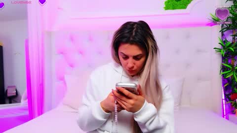 Snapshot of taahiraarabian chatting on February 21, 2026, 1:12 pm Arianna online show from February 21, 2026, 1:12 pm