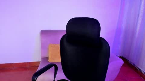 Snapshot of tabitapurple chatting on January 15, 2025, 12:04 pm TABITA online show from January 15, 2025, 12:04 pm