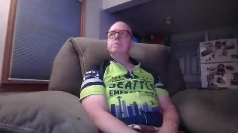tacrunner66_ online show from January 16, 2025, 1:06 am