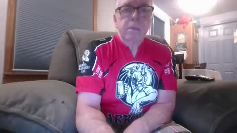 tacrunner66_ online show from February 2, 2025, 2:06 am
