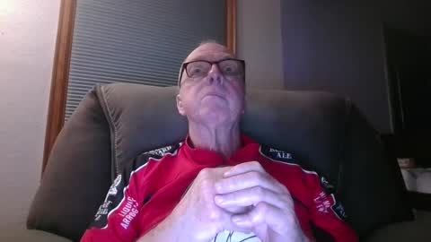 tacrunner66_ online show from February 2, 2025, 6:04 am