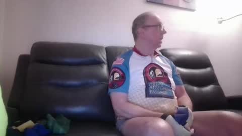 tacrunner66_ online show from February 4, 2025, 2:53 pm