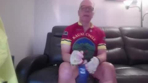 tacrunner66_ online show from June 10, 2026, 1:43 pm