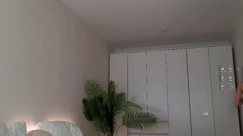 Snapshot of tadammary chatting on February 17, 2025, 12:48 pm Mary online show from February 17, 2025, 12:48 pm