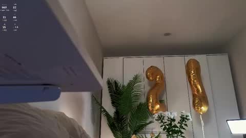 Snapshot of tadammary chatting on March 12, 2025, 1:30 pm Mary online show from March 12, 2025, 1:30 pm