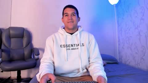 tadeo_vega online show from February 2, 2026, 3:27 am