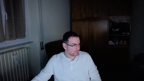 taf1989 online show from May 15, 2026, 11:12 pm