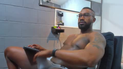 Snapshot of tafari_1 chatting on January 4, 2025, 4:33 am Tafari Zulu online show from January 4, 2025, 4:33 am