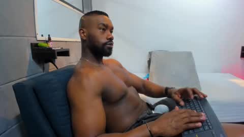 Snapshot of tafari_1 chatting on January 12, 2025, 1:16 pm Tafari Zulu online show from January 12, 2025, 1:16 pm