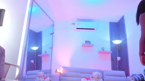 Snapshot of tahiela chatting on February 4, 2026, 10:54 am Tahiela online show from February 4, 2026, 10:54 am