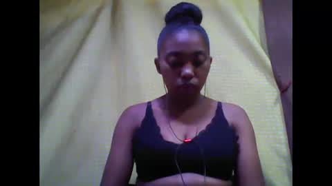 Snapshot of tahiriniah chatting on September 29, 2025, 6:29 am tahiriniah online show from September 29, 2025, 6:29 am