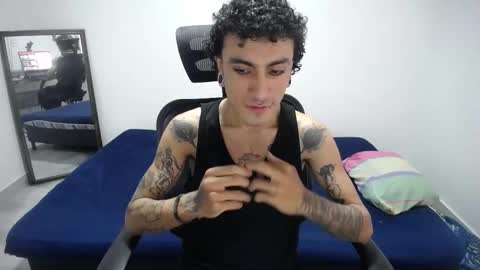 Snapshot of tai______ chatting on March 19, 2026, 7:07 pm Luis Independent Model online show from March 19, 2026, 7:07 pm