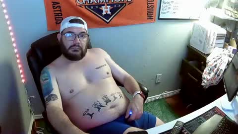 TaintNuzzler online show from October 4, 2025, 7:28 am