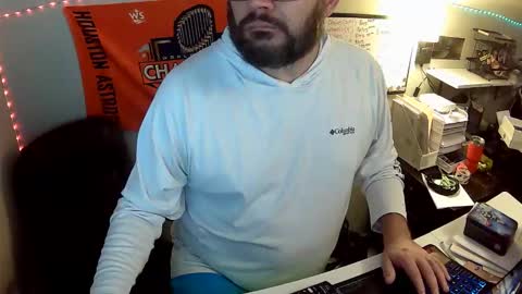 TaintNuzzler online show from October 19, 2025, 9:32 am