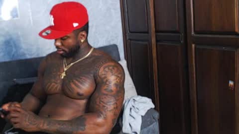 Tairon Tucke online show from December 17, 2024, 2:44 am