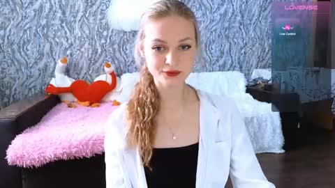 Snapshot of taissia_sweet chatting on September 29, 2025, 7:57 am Im Taya  online show from September 29, 2025, 7:57 am