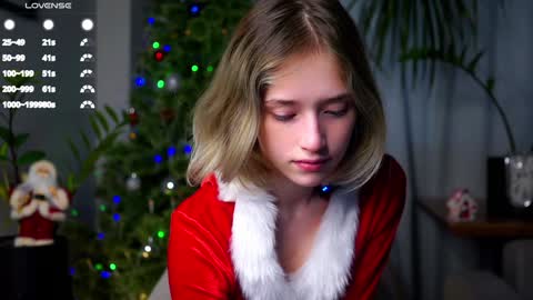 Mia online show from December 23, 2024, 3:40 am