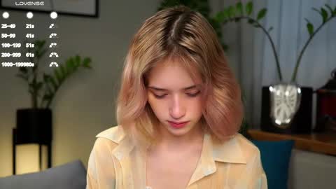 Mia online show from February 17, 2025, 6:20 am