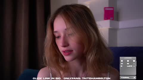 Mia online show from September 25, 2025, 1:53 am