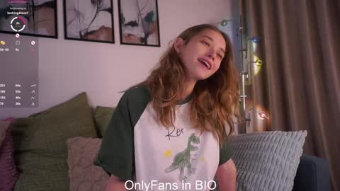 Mia online show from January 13, 2026, 1:22 am