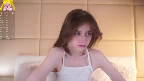 Mia online show from May 9, 2026, 1:11 am