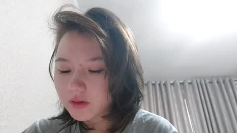 Lily online show from February 6, 2026, 5:45 am