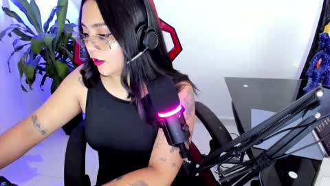  kalagr online show from October 14, 2025, 7:14 pm