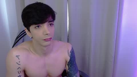 Snapshot of takeru___ chatting on October 31, 2025, 1:23 pm takeru___ online show from October 31, 2025, 1:23 pm