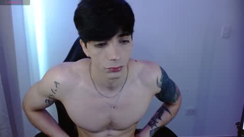 Snapshot of takeru___ chatting on February 14, 2026, 4:48 pm takeru___ online show from February 14, 2026, 4:48 pm