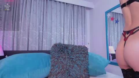 Talia Vega online show from November 19, 2025, 12:05 pm