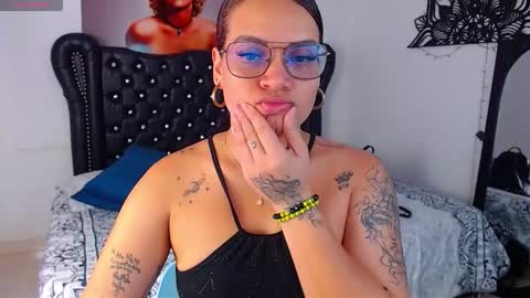 Snapshot of taliana36 chatting on October 22, 2025, 12:16 pm taliana36 online show from October 22, 2025, 12:16 pm